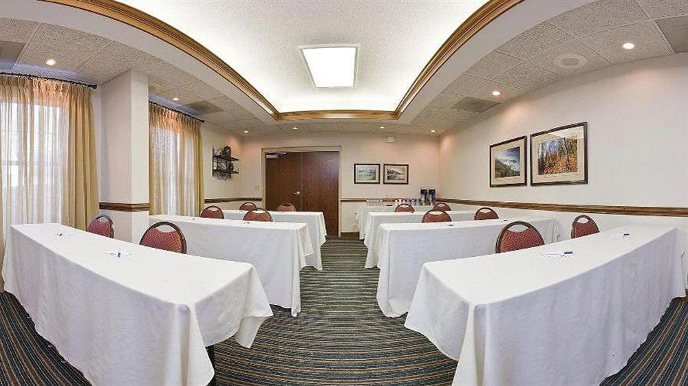 Holiday Inn Express Hotel & Suites Conover - Hickory Area By Ihg Eksteriør bilde