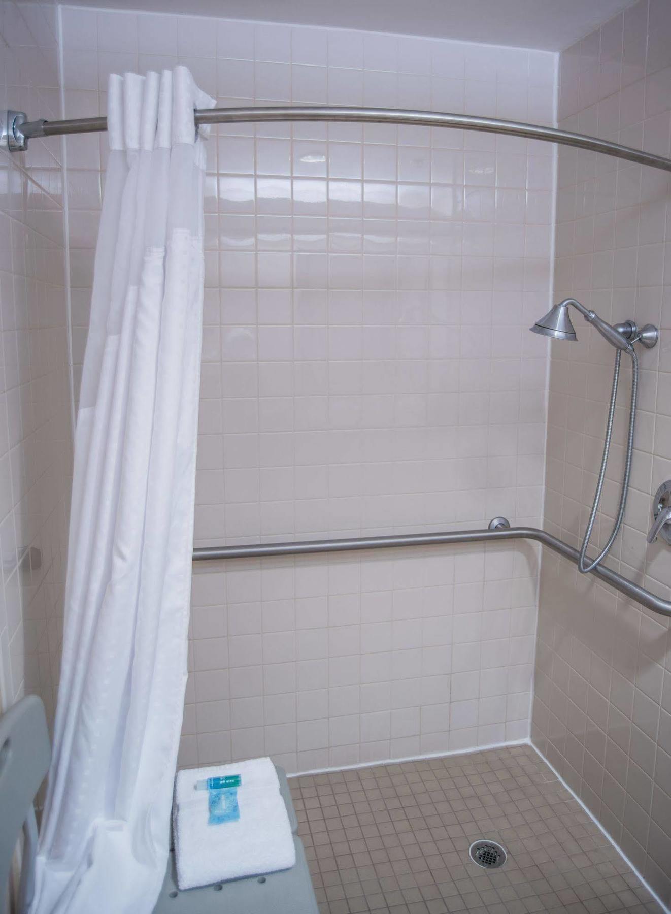 Holiday Inn Express Hotel & Suites Conover - Hickory Area By Ihg Eksteriør bilde