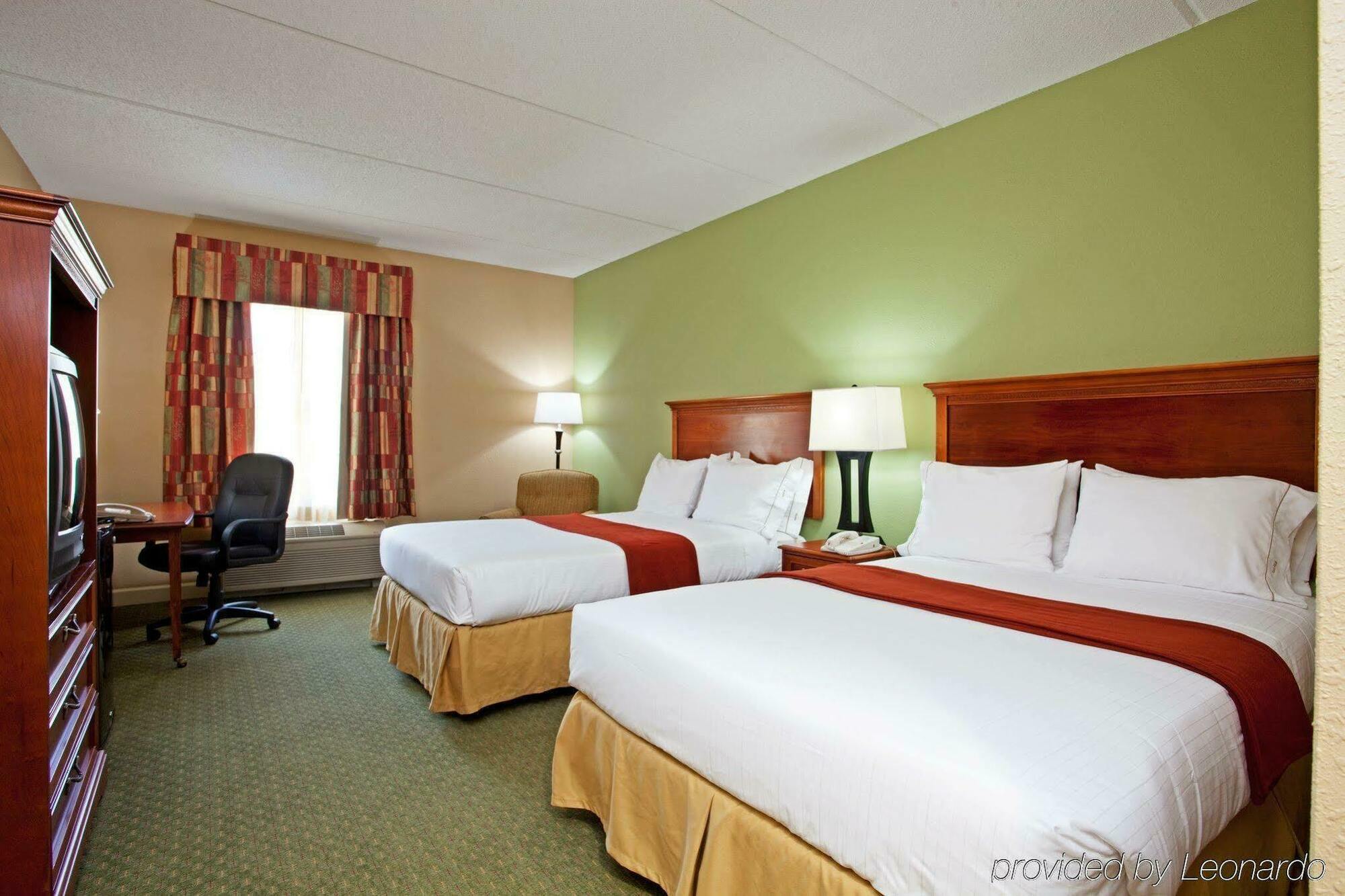 Holiday Inn Express Hotel & Suites Conover - Hickory Area By Ihg Eksteriør bilde