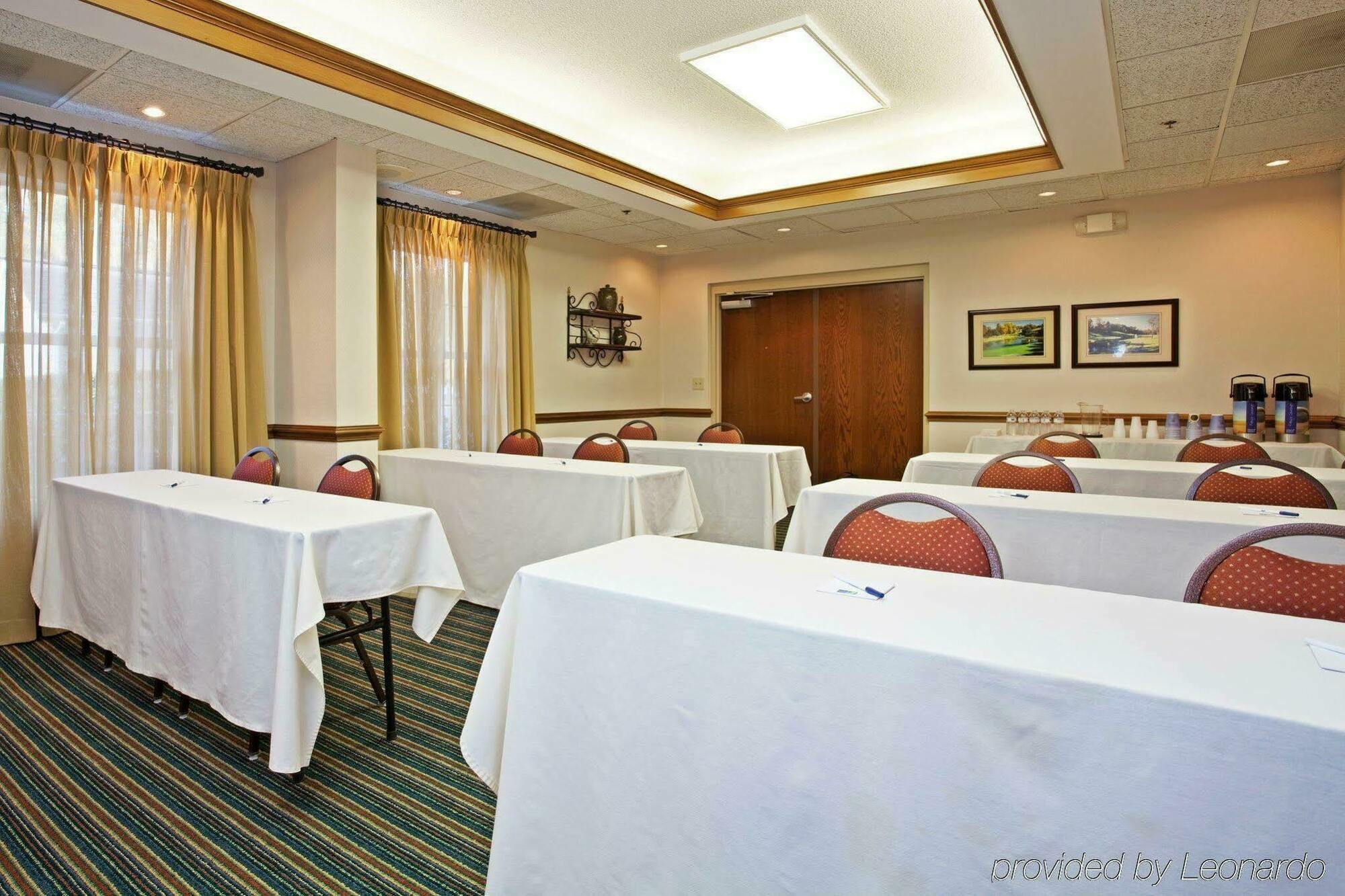 Holiday Inn Express Hotel & Suites Conover - Hickory Area By Ihg Eksteriør bilde